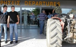 Αθωώθηκαν οι αγρότες για την κατάληψη του αεροδρομίου το 2009 - Φωτογραφία 1