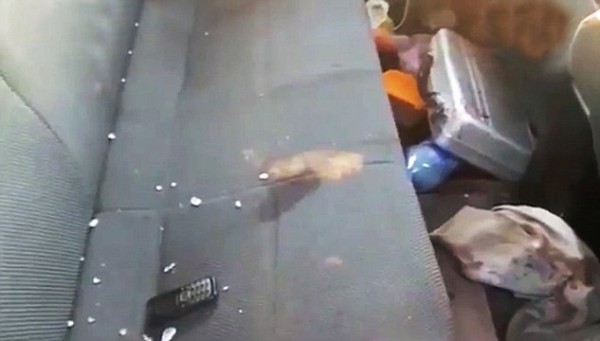 Βίντεο ΣΟΚ: Έσφαξε Αστυνομικό μέσα στο περιπολικό - Eικόνες που κόβουν την ανάσα [photos+video] - Φωτογραφία 5