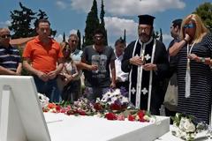 Μνημόσυνο για τα 19 χρόνια από τον θάνατο του Παπανδρέου οργάνωσε η Λιάνη [photos]