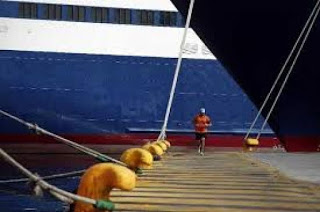 Δεμένα τα πλοία στα λιμάνια στις 30 Ιουνίου λόγω απεργίας - Φωτογραφία 1