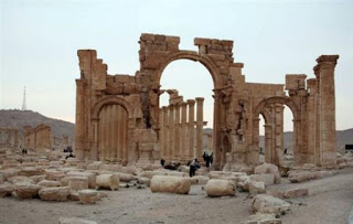 Με δορυφόρους θα παρακολουθεί η UNESCO τα μνημεία που απειλεί το ISIS - Φωτογραφία 1