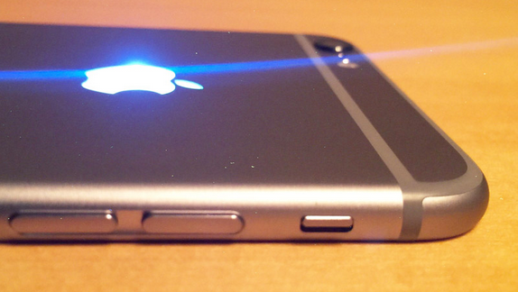 Η Apple σκοπεύει να κάνει ενεργό το λογότυπο της συσκευής στο μέλλον - Φωτογραφία 1