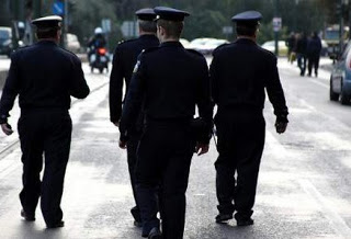 ΕΛΑΣ: Οσοι Αστυνομικοί παίρνουν θέση δημόσια για το δημοψήφισμα θα αποτάσσονται - Φωτογραφία 1