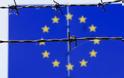 ΣΟΚ: Είναι χώρα στην καρδιάς της Ευρώπης και θα κάνουν δημοψήφισμα με σκοπό να βγουν από το ευρώ