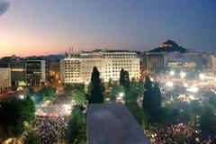 Βούλιαξε το Σύνταγμα από την συγκέντρωση για το ΟΧΙ - Δείτε φωτο