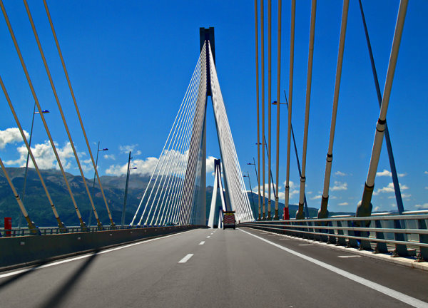 Δωρεάν η διέλευση από τη γέφυρα Ρίου - Αντιρρίου σήμερα και αύριο - Ελεύθερα τα διόδια και στις Εθνικές Οδούς - Φωτογραφία 1