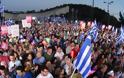H μάχη των συγκεντρώσεων στην Αθήνα - Το μέτρημα των ναι και των όχι - Δείτε φωτο - Φωτογραφία 10