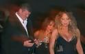 Aχ βρε Mariah γιατί; Η νέα της εμφάνιση που προκάλεσε πλήθος αρνητικών σχολίων [photos] - Φωτογραφία 2