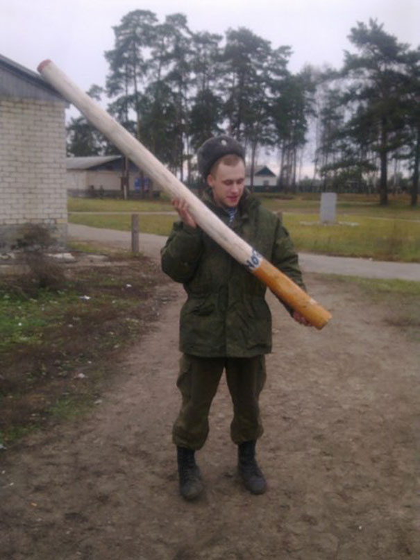 Τα απίστευτα καψόνια του ρωσικού στρατού - Δείτε τι κάνουν στους φαντάρους - Φωτογραφία 7