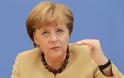 Καυστικό πρωτοσέλιδο Der Spiegel: Η Μέρκελ ως κυρία των ερειπίων κάθεται αμήχανη πάνω στα συντρίμμια της Ευρώπης