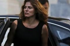 Μπέτυ Μπαζιάνα: Υπέρκομψη στο πλευρό του Τσίπρα