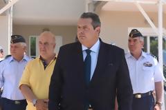 Eπίσκεψη ΥΕΘΑ Πάνου Καμμένου στην 112 Πτέρυγα Μάχης