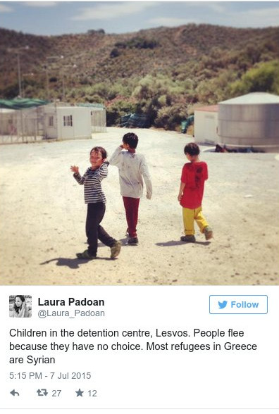 ΝΥ Times: Οι τουρίστες στη Λέσβο, αντί να κάνουν διακοπές, βοηθούν τους πρόσφυγες [photos] - Φωτογραφία 5