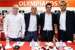 ΕΤΣΙ ΠΑΡΟΥΣΙΑΣΕ Η ΠΑΕ ΟΛΥΜΠΙΑΚΟΣ ΤΟΝ ΜΑΡΚΟ ΣΙΛΒΑ! (PHOTOS)