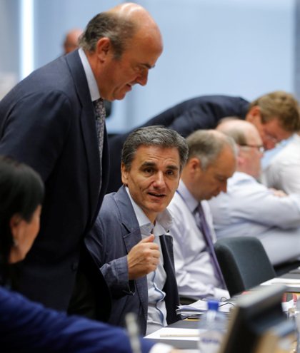 Τα χαμόγελα των υπουργών πριν το κρίσιμο Eurogroup - Φωτογραφία 3