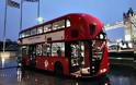 Τα κλασικά λεωφορεία του Λονδίνου θα είναι Made in China