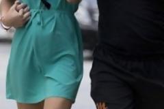Αυτός 66, εκείνη 35 και όμως το διάσημο αυτό ζευγάρι είναι… αχτύπητο [photos]