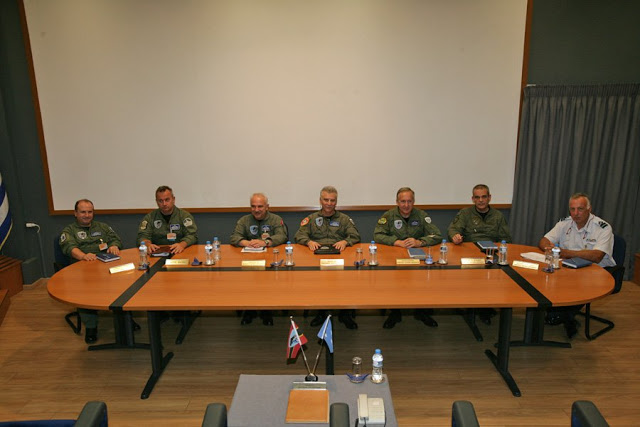 Σύσκεψη Διοικητών Πολεμικών Μοιρών Αεροσκαφών Μονάδων ΑΤΑ - Φωτογραφία 3