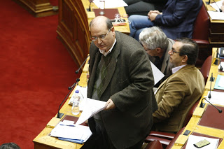 Φίλης κατά Κωνσταντοπούλου: Χρησιμοποιεί το θεσμικό της ρόλο για να μην παίρνει αποφάσεις η Βουλή - Φωτογραφία 1