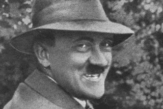 ΑΥΤΕΣ είναι οι φωτογραφίες του Hitler που εξαφάνισαν οι ναζί - Φωτογραφία 1