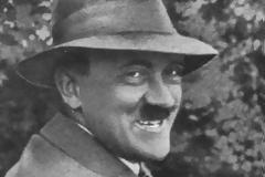 ΑΥΤΕΣ είναι οι φωτογραφίες του Hitler που εξαφάνισαν οι ναζί