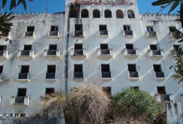 Πάτρα: Τι συμβαίνει με το κτίριο του ξενοδοχείου Moreas; - Φωτογραφία 1