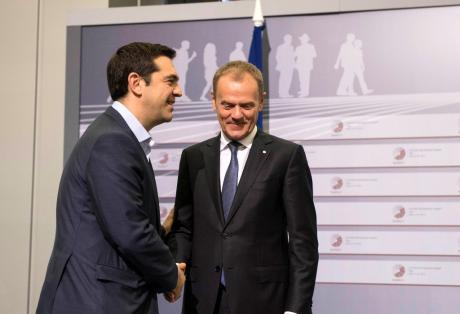 Tουσκ: Πώς αποφύγαμε το Grexit - To παρασκήνιο στη Σύνοδο Κορυφής - Φωτογραφία 1