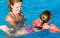 5 συμβουλές για να μάθεις κολύμπι στο παιδί σου