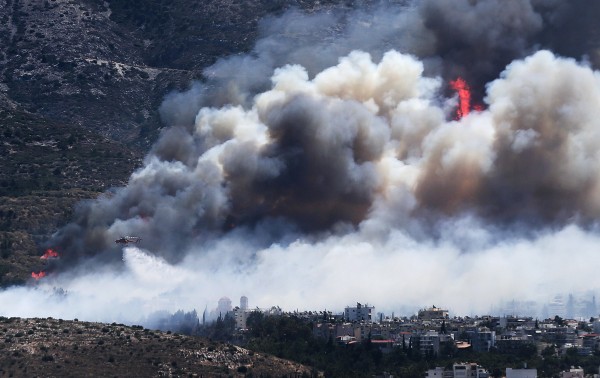 Ραγίζει καρδιές! Οι εικόνες καταστροφής από τον Υμηττό που κάνουν τον γύρο του κόσμου [photos] - Φωτογραφία 15