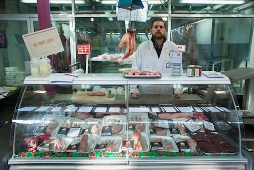 Σε αυτό το κρεοπωλείο, το κρέας θα έκανε τους περισσότερους πελάτες να βγουν ουρλιάζοντας στους δρόμους… - Φωτογραφία 3