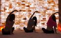 Γιόγκα αλατιού: Η νέα τάση στην γυμναστική - Φωτογραφία 1