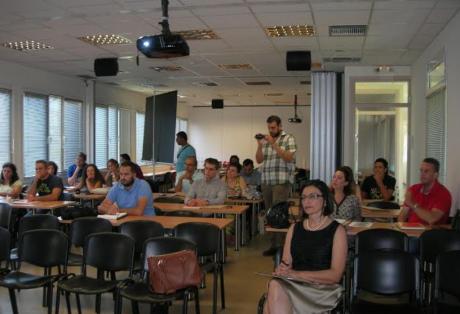 Πάτρα: Ξεκίνησε το 1ο θερινό σχολείο του ΕΑΠ - Θα διδάξουν Έλληνες και ξένοι καθηγητές - Φωτογραφία 4