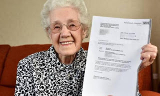 Μπροστά σε μία έκπληξη βρέθηκε η 99χρονη Βρετανίδα... - Φωτογραφία 1