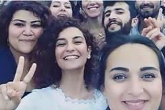 Η selfie της τραγωδίας: Χαμογελούν πριν σκοτωθούν σε τουρκική πόλη