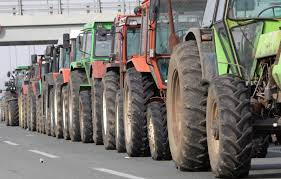 Μαρσάρουν τα τρακτέρ με τα νέα φορολογικά μέτρα οι αγρότες στα Τρίκαλα - Φωτογραφία 1