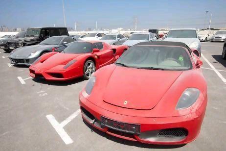 Ferrari, Porsche, Rolls Royce: Υπερπολυτελή αυτοκίνητα «σαπίζουν» στο Ντουμπάι [photos] - Φωτογραφία 5