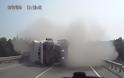 Σοκαριστικό βίντεο: Απίστευτο ατύχημα με νταλίκα στην Ρωσία