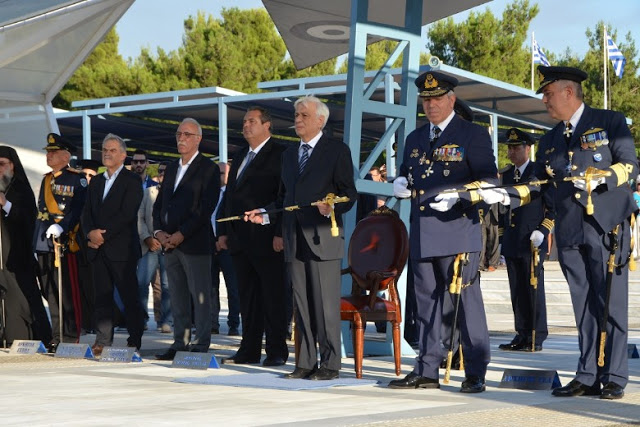 Η πολιτική και στρατιωτική ηγεσία του ΥΠΕΘΑ στην ορκωμοσία των νέων Ανθυποσμηναγών [photos] - Φωτογραφία 9