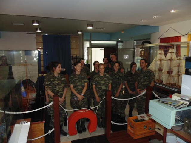 Ξενάγηση σπουδαστών της ΣΑΝ στο Ναυτικό Μουσείο Λιτοχώρου - Φωτογραφία 2