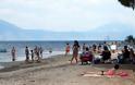 Γεμάτες κόσμο οι ακατάλληλες για κολύμβηση παραλίες της Πάτρας - Δείτε φωτο - Φωτογραφία 3