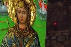 Εδώ ασκήτευε η Αγία Παρασκευή - Δείτε το ασκηταριό της κάτω από την Ακρόπολη [photos]