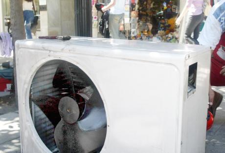 Πάτρα: Ο Δήμος ανοίγει τα κλιματιζόμενα ΚΑΠΗ για τις ημέρες του καύσωνα - Φωτογραφία 1