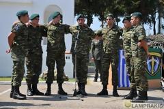 Το ριζίτικο τραγούδι των Καταδρομέων της 1ης ΜΑΛ - Ράγισαν και οι πέτρες στο Μάλεμε! (ΒΙΝΤΕΟ)