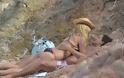 Heidi Klum: Με κορμί και... συμπεριφορά 20άρας - Τα «καυτά» φιλιά στην παραλία - Φωτογραφία 6