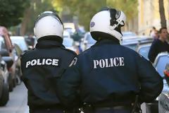 ΧΑΜΟΣ ΣΤΟ Κορωπί: Δεν πίστευαν στα μάτια τους οι Αστυνομικοί με αυτό που αντίκρισαν [photos]