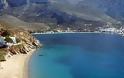 Ποιο ελληνικό νησί είναι ένα από τα 14 πιο πολύχρωμα μέρη στην Ευρώπη;