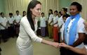 Σοκ προκαλεί η Angelina Jolie: Νέες σοκαριστικές φωτογραφίες - Τι συμβαίνει με την υγεία της; - Φωτογραφία 4