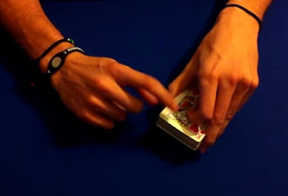 Πως να κερδίζετε ΠΑΝΤΑ στο πόκερ! Ένα βίντεο που θα σας αφήσει ΑΦΩΝΟΥΣ... - Φωτογραφία 1
