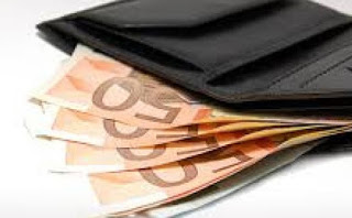 Κρήτη: Βρήκε πορτοφόλι με 350 ευρώ και το παρέδωσε στον ιδιοκτήτη του - Φωτογραφία 1