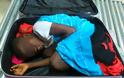 Σοκ στην Ισπανία - 27χρονος μετανάστης νεκρός σε βαλίτσα [photos] - Φωτογραφία 6